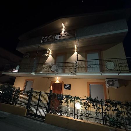 085 Apartments Montesilvano Bagian luar foto